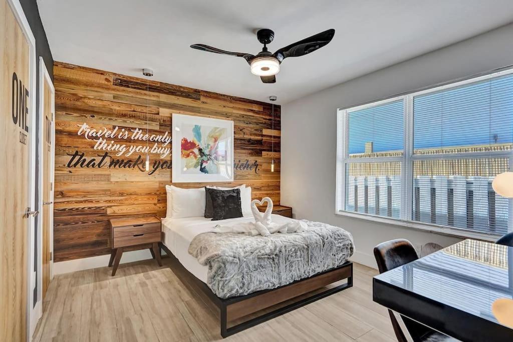 Hollywood Apartments Host By Beenomad ภายนอก รูปภาพ