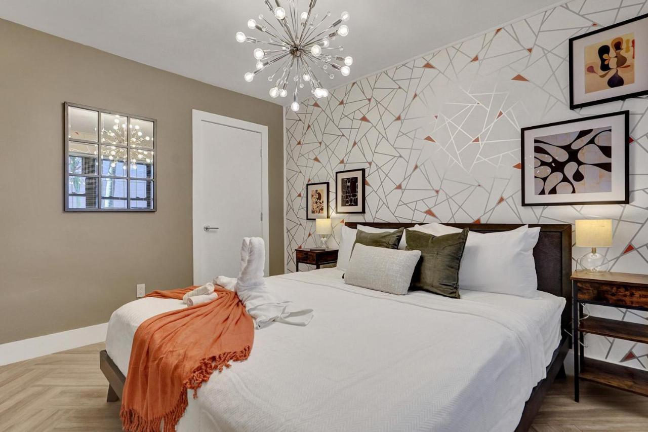 Hollywood Apartments Host By Beenomad ภายนอก รูปภาพ